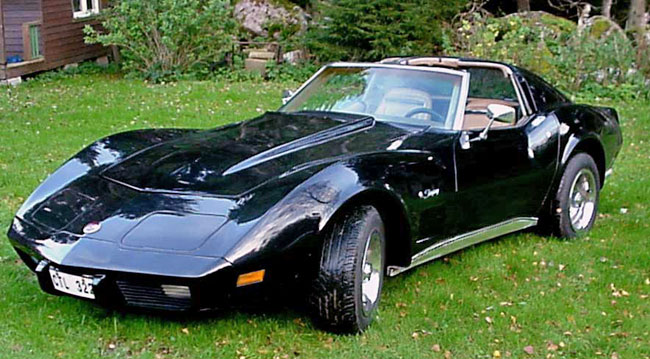 1975 Black Corvette Coupe